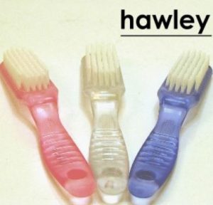 HAWLEY MANICURE BRUSH WITH HNDL