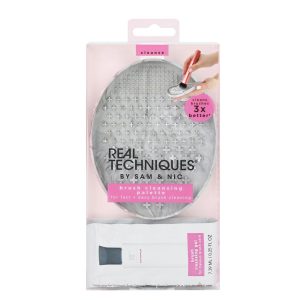 REAL TECH BRUSH CLEANSING PALETTE